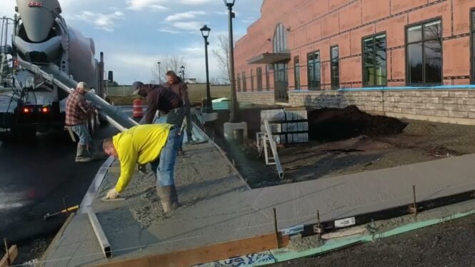 Why Pouring and Finishing Commercial Concrete Sidewalks Are Done Like This | Part 2